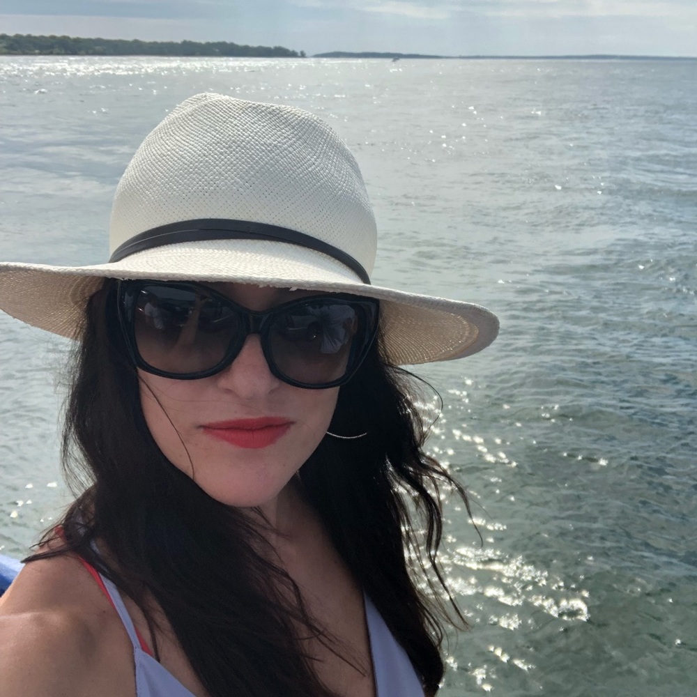 Meet your Posher, Catherine